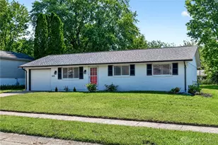 5214 Waverly St, Fairborn, OH 45324 - Photo 2