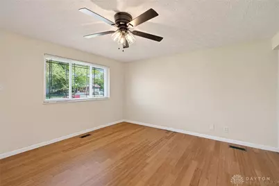 5214 Waverly Street, Fairborn, OH 45324 - Photo 10