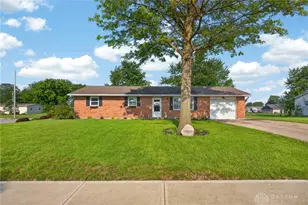 401 Risha St, Anna, OH 45302 - Photo 2
