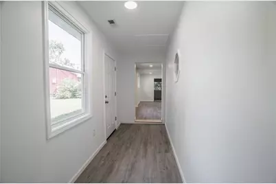 1026 Roseland Avenue, Dayton, OH 45402 - Photo 8