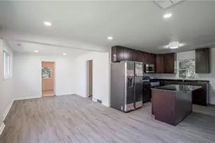 1026 Roseland Ave, Dayton, OH 45402 - Photo 10