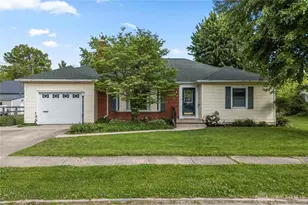 305 Bourbon St, Blanchester, OH 45107 - Photo 1