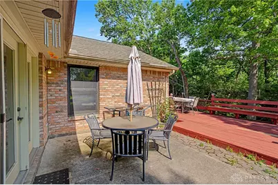 1131 Castleton Court, Miamisburg, OH 45342 - Photo 20