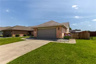 1990 Swallowtail Ct, Englewood, OH 45315 - Photo 30
