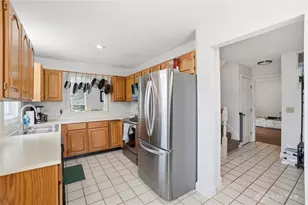 665 Deer Creek Path, Tipp City, OH 45371 - Photo 10