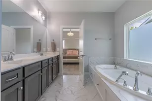 1135 Petrus Ct, Clearcreek Twp, OH 45458 - Photo 28