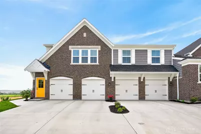 405 Bethpage Way, Turtlecreek Twp, OH 45036 - Photo 1