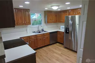 961 Willow, Fairborn, OH 45324 - Photo 2