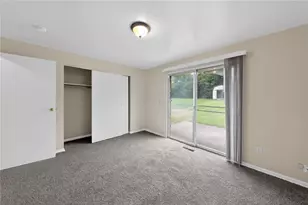 5212 Greencroft Dr, Trotwood, OH 45426 - Photo 8