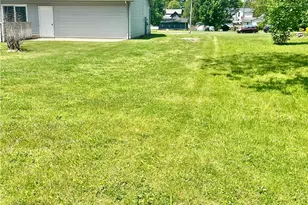 214 N Lincoln St, Christiansburg, OH 45389 - Photo 42