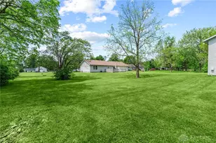 214 N Lincoln St, Christiansburg, OH 45389 - Photo 30