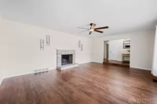 5733 Barnsley Pl, Washington Twp, OH 45459 - Photo 4