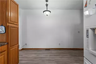149 W Pleasant St, Hillsboro, OH 45133 - Photo 12