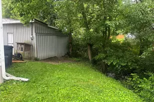 149 W Pleasant St, Hillsboro, OH 45133 - Photo 14