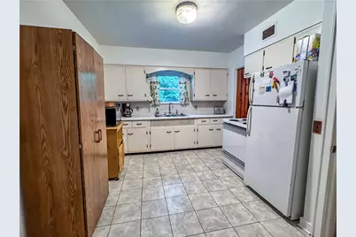 1813 Shady Lane, Beavercreek, OH 45432 - Photo 6