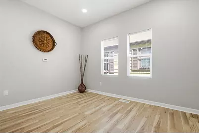 545 Gramont Avenue, Dayton, OH 45402 - Photo 6