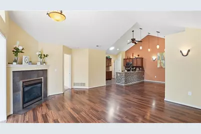 7026 Creekside Circle, Fairborn, OH 45324 - Photo 8