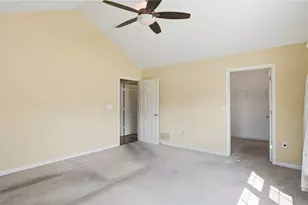 7026 Creekside Cir, Fairborn, OH 45324 - Photo 24