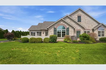 7026 Creekside Circle, Fairborn, OH 45324 - Photo 2