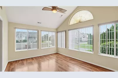 7026 Creekside Circle, Fairborn, OH 45324 - Photo 16