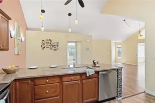 7026 Creekside Cir, Fairborn, OH 45324 - Photo 14