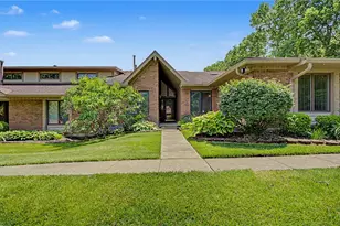 7053 Fallen Oak, Centerville, OH 45459 - Photo 2