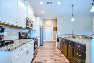 734 Deerhurst Drive, Vandalia, OH 45377 - Photo 6