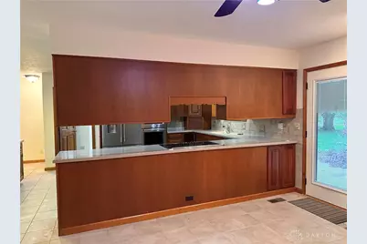 1344 N Regency, Xenia, OH 45385 - Photo 6
