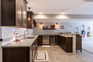 127 Rippling Brook Ln, Springboro, OH 45066 - Photo 2