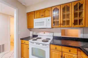 3319 Ultimate Way, Miami Township, OH 45449 - Photo 10
