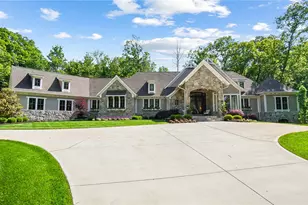 54 White Beech Ct, Clearcreek Twp, OH 45066 - Photo 2