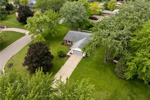 8841 Shadycreek Dr, Washington Twp, OH 45458 - Photo 36
