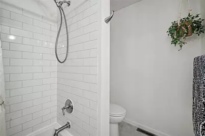 8841 Shadycreek Drive, Washington Twp, OH 45458 - Photo 20