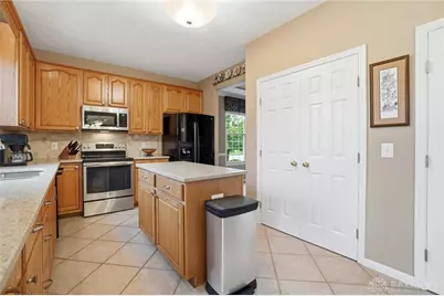 424 Tillotson Place, Washington Twp, OH 45458 - Photo 18