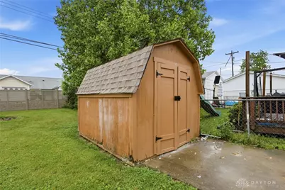 325 Gruen Drive, Springfield, OH 45505 - Photo 36