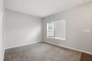 102 Waterford Blvd, Fairborn, OH 45324 - Photo 6