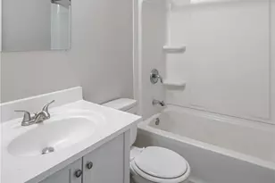 7155 Stonehurst Dr, Huber Heights, OH 45424 - Photo 18