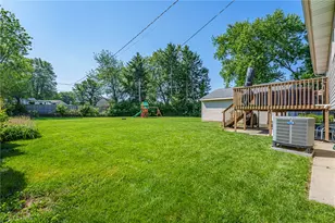 963 Weinland Dr, Park Layne, OH 45344 - Photo 12