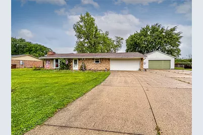 250 Sunnybrook Trail, Enon, OH 45323 - Photo 28