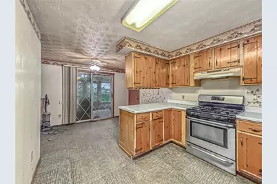 250 Sunnybrook Trail, Enon, OH 45323 - Photo 10