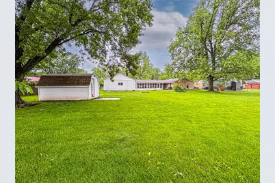 250 Sunnybrook Trail, Enon, OH 45323 - Photo 26