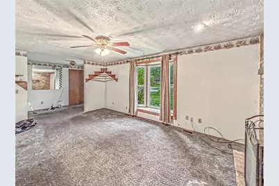 250 Sunnybrook Trail, Enon, OH 45323 - Photo 6