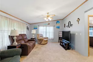 137 S Point Dr, Fairborn, OH 45324 - Photo 12