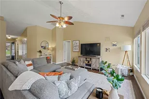 1110 Parkview Dr, Troy, OH 45373 - Photo 10