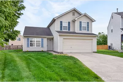 2374 W Patterson Lane, Troy, OH 45373 - Photo 1