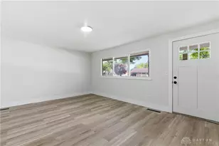 4731 Powell Rd, Huber Heights, OH 45424 - Photo 6