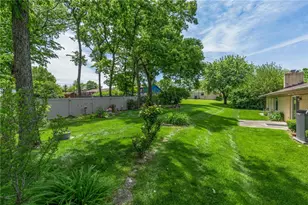 330 Winding Ridge Dr, Harrison Twp, OH 45415 - Photo 36