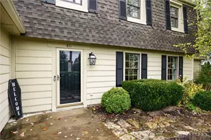 811 W Spring Valley Pike, Centerville, OH 45458 - Photo 4