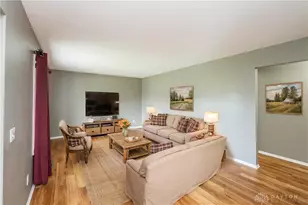 3056 E Brixton Dr, Springfield, OH 45503 - Photo 8