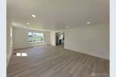 1365 Saint Adalbert Avenue, Dayton, OH 45404 - Photo 18